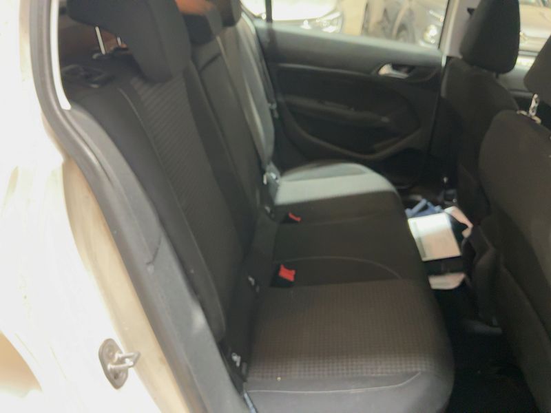 Peugeot 308 1.5 Blue-HDi 2018 – снимка 14