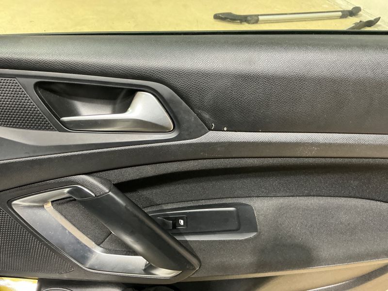 Peugeot 308 1.5 Blue-HDi 2018 – снимка 29