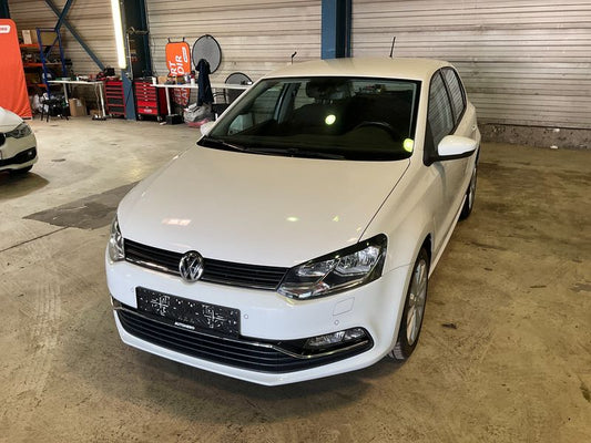 Volkswagen Polo 1.2 TSI Highline BlueMotion Tech 2015 – снимка 1