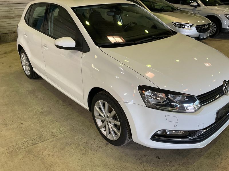 Volkswagen Polo 1.2 TSI Highline BlueMotion Tech 2015 – снимка 12