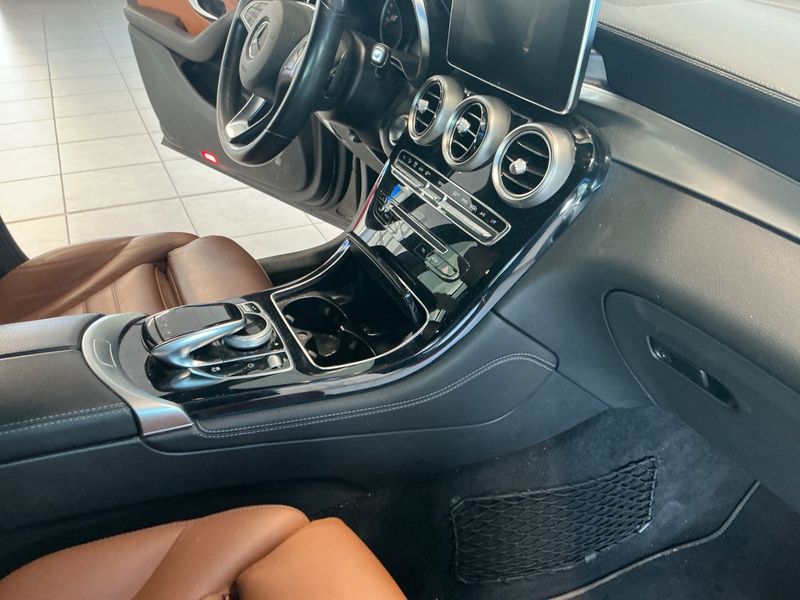 Mercedes-Benz GLC-Klasse GLC 300 4Matic AMG Line 2019 – снимка 28