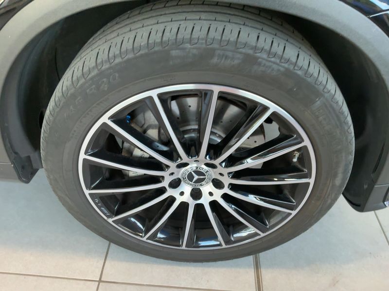 Mercedes-Benz GLC-Klasse GLC 300 4Matic AMG Line 2019 – снимка 11