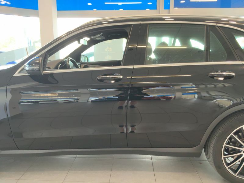 Mercedes-Benz GLC-Klasse GLC 300 4Matic AMG Line 2019 – снимка 4