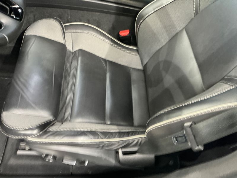 Volvo XC60 2.0 B4 Mild-Hybrid R Design 2WD 2021 – снимка 22