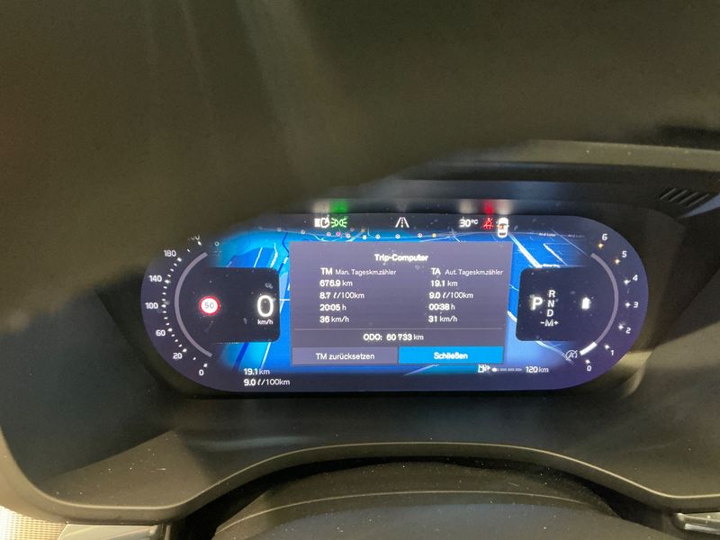 Volvo XC60 2.0 B4 Mild-Hybrid R Design 2WD 2021 – снимка 19