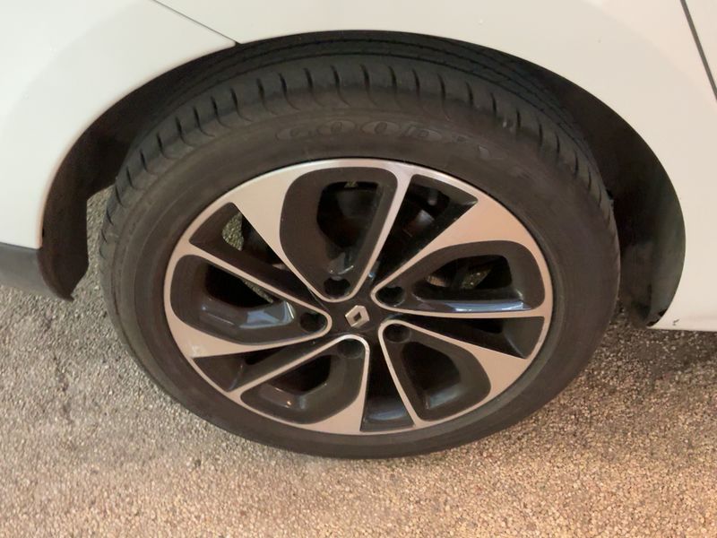 Renault Megane 1.5 dCi BOSE Edition 2014 – снимка 9