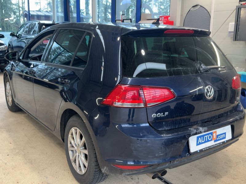 Volkswagen Golf VII 1.6 TDI Lounge 4Motion BlueMotion Tech 2015 – снимка 6