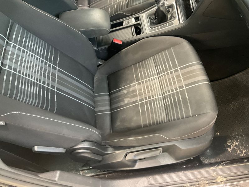 Volkswagen Golf VII 1.6 TDI Lounge 4Motion BlueMotion Tech 2015 – снимка 34