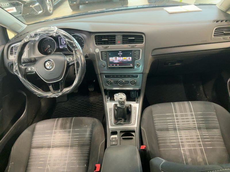 Volkswagen Golf VII 1.6 TDI Lounge 4Motion BlueMotion Tech 2015 – снимка 18