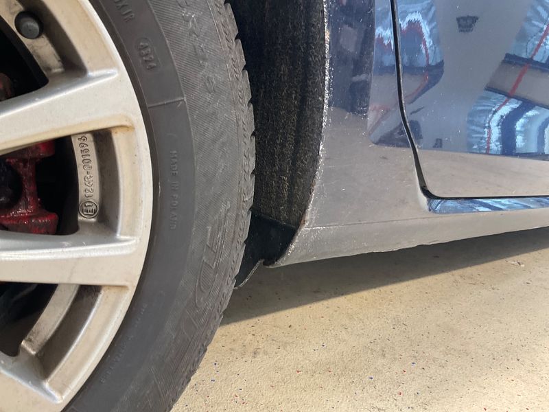 Volkswagen Golf VII 1.6 TDI Lounge 4Motion BlueMotion Tech 2015 – снимка 25