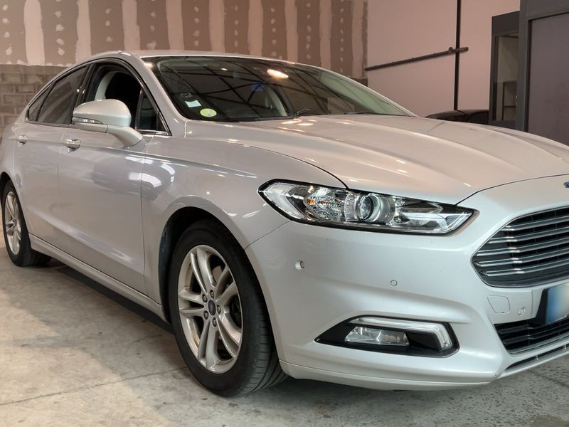Ford Mondeo 2.0 TDCi Titanium 2016 – снимка 12