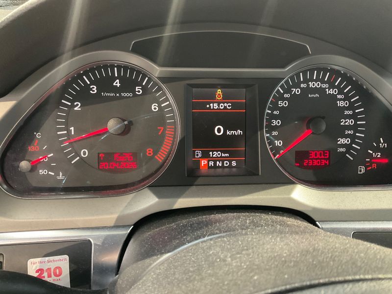 Audi A6 4.2 V8 FSI quattro 2006 – снимка 18