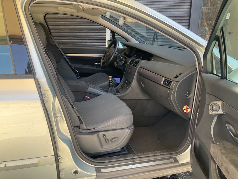 Renault Vel Satis 2.0 Turbo Privilege 2003 – снимка 3