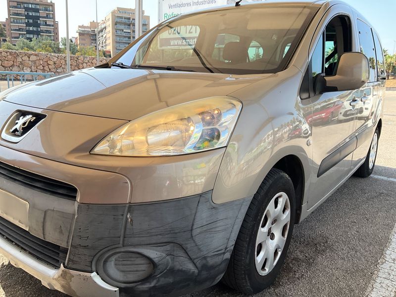 Peugeot Partner 1.6 HDi Premium 2010 – снимка 2