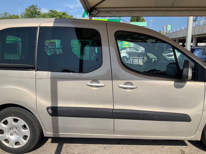 Peugeot Partner 1.6 HDi Premium 2010 – снимка 10
