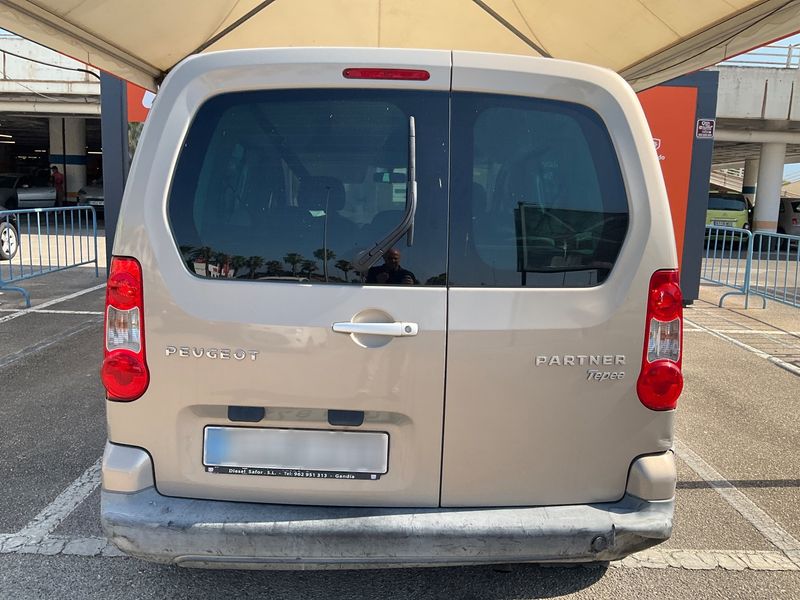 Peugeot Partner 1.6 HDi Premium 2010 – снимка 7