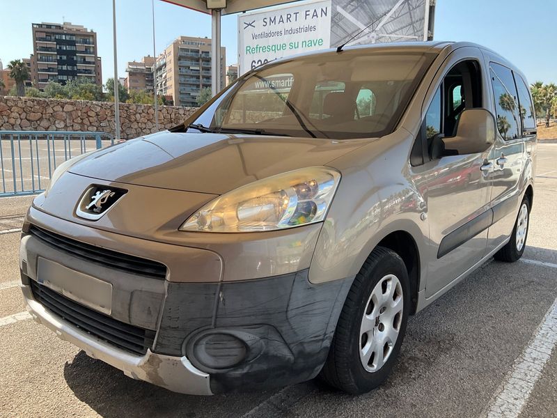 Peugeot Partner 1.6 HDi Premium 2010 – снимка 1