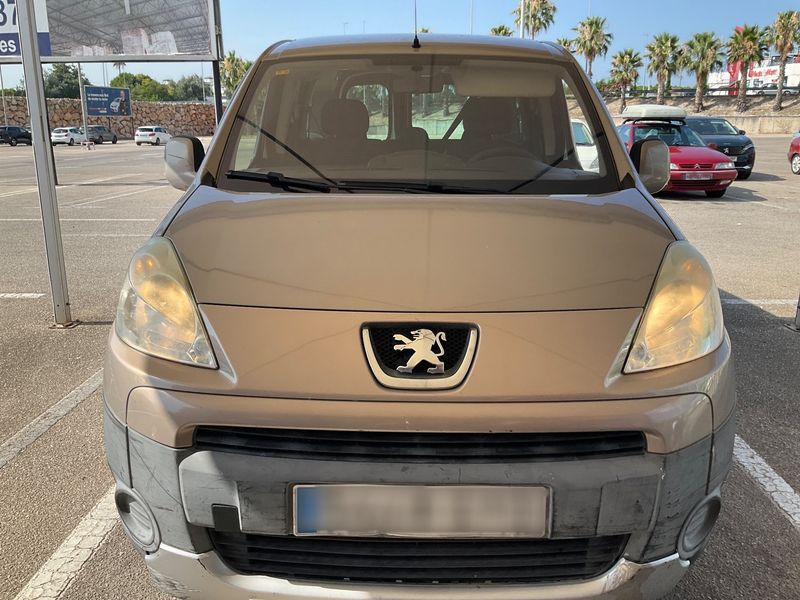 Peugeot Partner 1.6 HDi Premium 2010 – снимка 14