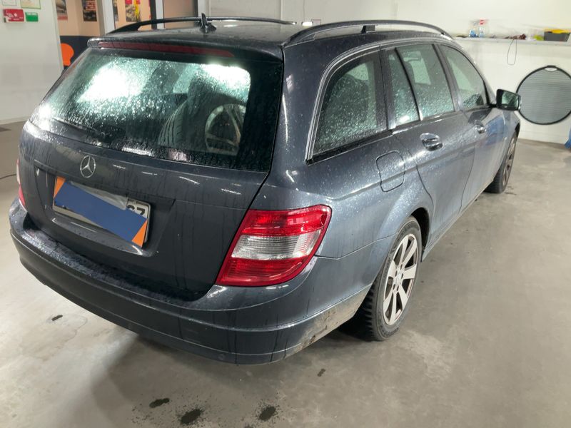 Mercedes-Benz C-Klasse C 180 CGI T BlueEfficiency Classic 2010 – снимка 8