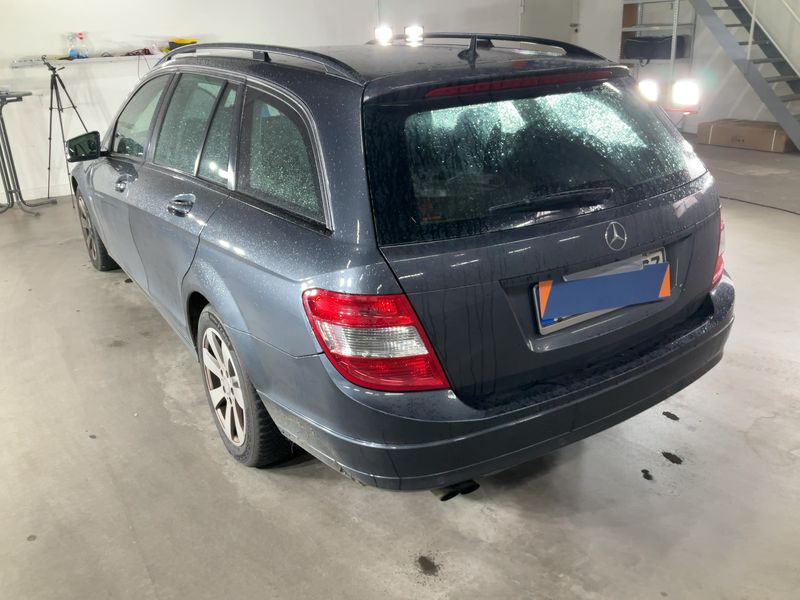 Mercedes-Benz C-Klasse C 180 CGI T BlueEfficiency Classic 2010 – снимка 6