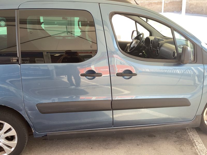 Citroen Berlingo 1.2 e-THP 20 Aniversario Edition 2017 – снимка 10