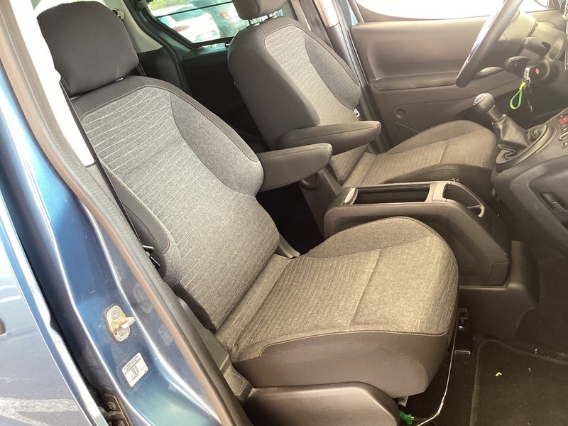 Citroen Berlingo 1.2 e-THP 20 Aniversario Edition 2017 – снимка 33
