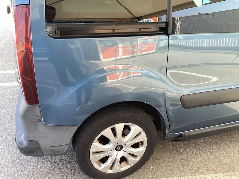 Citroen Berlingo 1.2 e-THP 20 Aniversario Edition 2017 – снимка 22