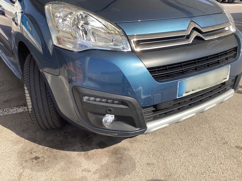 Citroen Berlingo 1.2 e-THP 20 Aniversario Edition 2017 – снимка 40