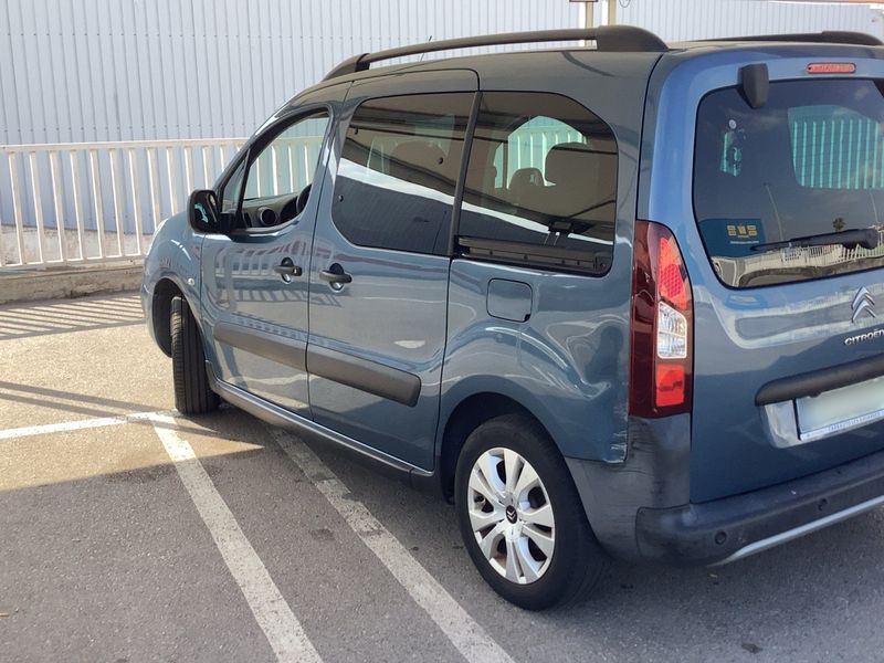Citroen Berlingo 1.2 e-THP 20 Aniversario Edition 2017 – снимка 6