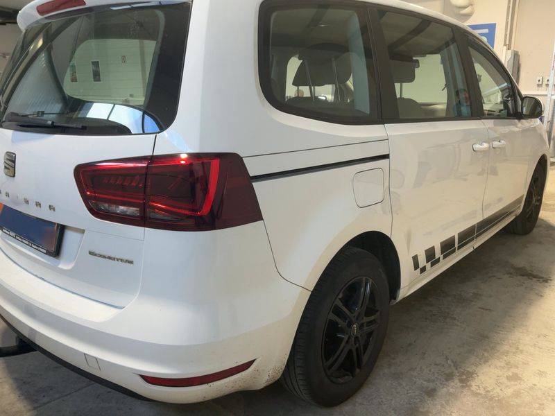 Seat Alhambra 2.0 TDI Reference 2017 – снимка 8