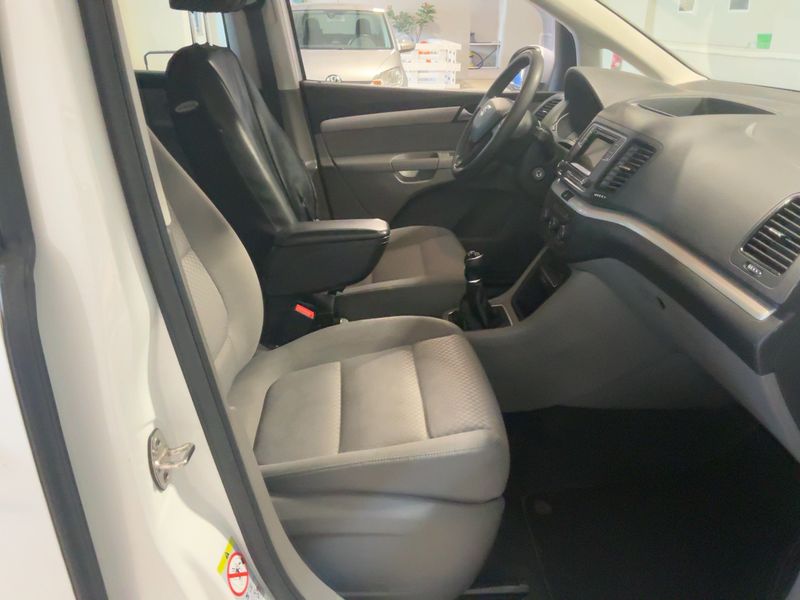 Seat Alhambra 2.0 TDI Reference 2017 – снимка 17