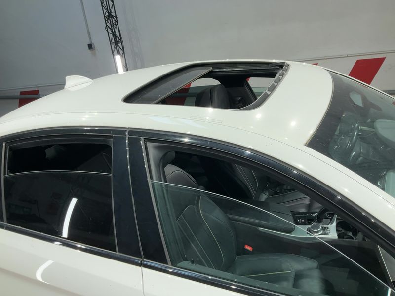BMW 5er 545e xDrive M Sport 2021 – снимка 13