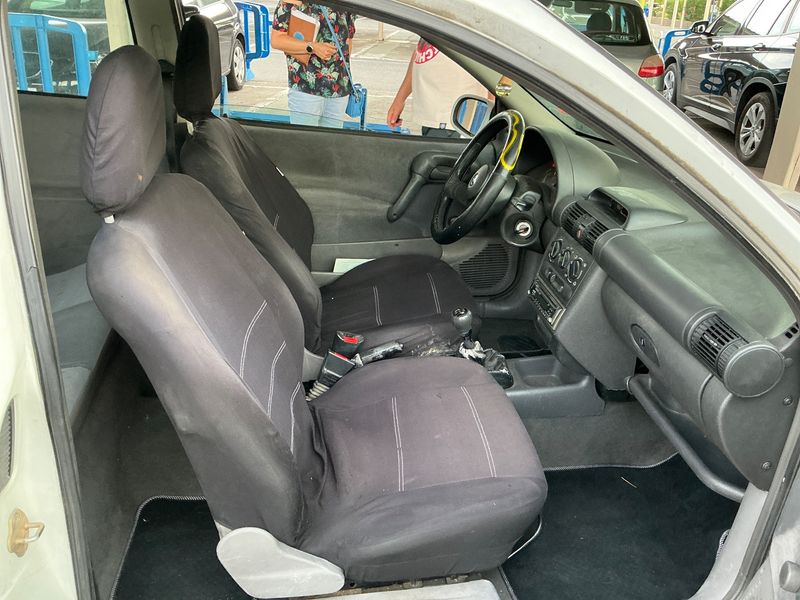 Opel Corsa 1.4 Swing 1996 – снимка 3