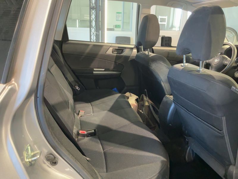 Subaru Forester 2.0 X Edition 2013 – снимка 19