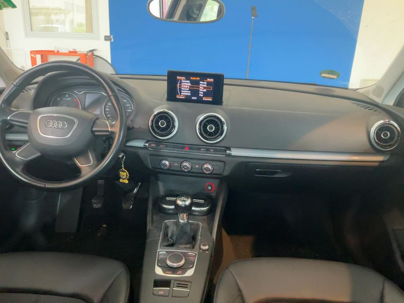 Audi A3 Sportback 1.6 TDI Ambiente 2014 – снимка 18