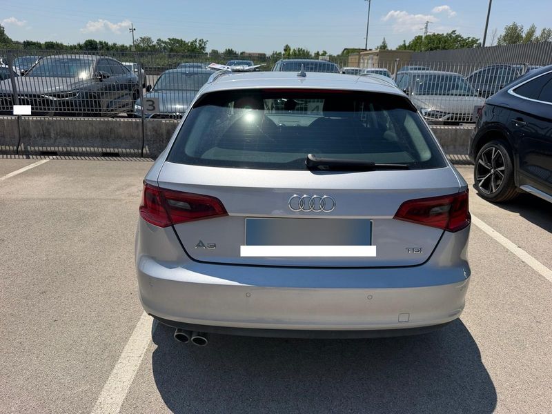 Audi A3 Sportback 2.0 TDI Ambition 2014 – снимка 4