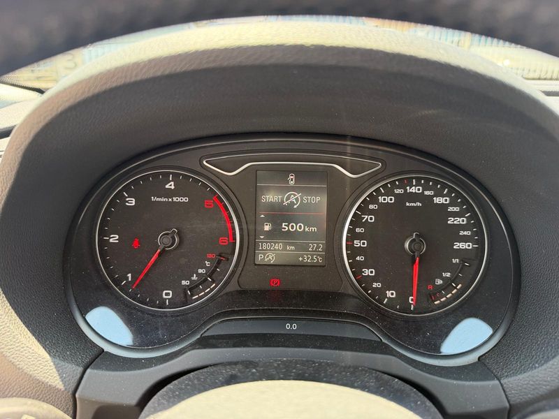 Audi A3 Sportback 2.0 TDI Ambition 2014 – снимка 12