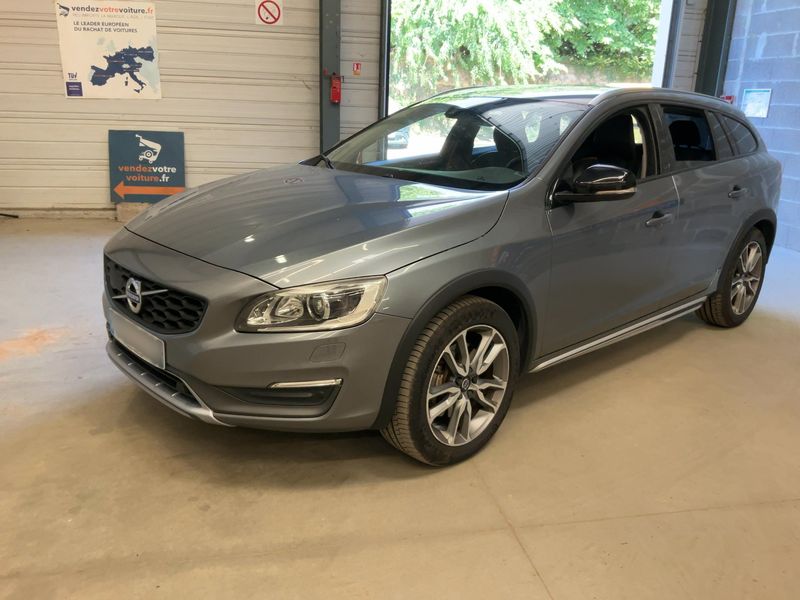 Volvo V60 Cross Country 2.0 D3 Summum 2016 – снимка 1