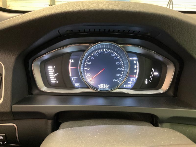 Volvo V60 Cross Country 2.0 D3 Summum 2016 – снимка 18