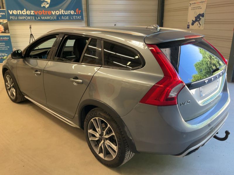 Volvo V60 Cross Country 2.0 D3 Summum 2016 – снимка 6