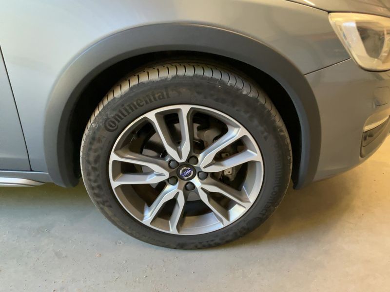 Volvo V60 Cross Country 2.0 D3 Summum 2016 – снимка 11