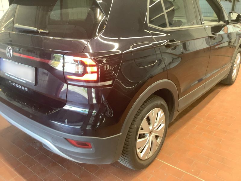 Volkswagen T-Cross 1.0 TSI Move 2023 – снимка 8