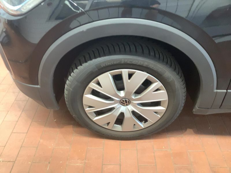 Volkswagen T-Cross 1.0 TSI Move 2023 – снимка 3