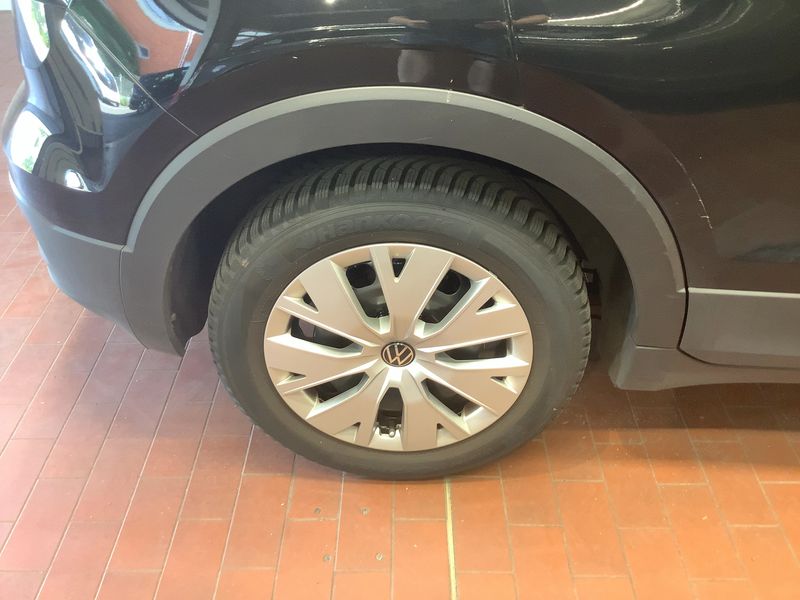 Volkswagen T-Cross 1.0 TSI Move 2023 – снимка 9