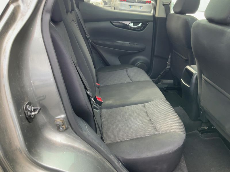 Nissan Qashqai 1.5 Turbodiesel Acenta 2018 – снимка 19