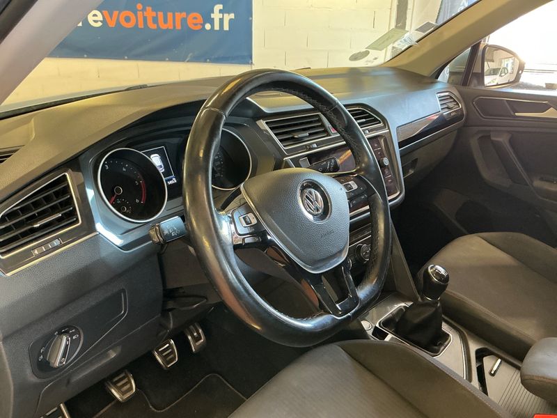 Volkswagen Tiguan 2.0 TDI Comfortline BlueMotion Tech 2017 – снимка 24