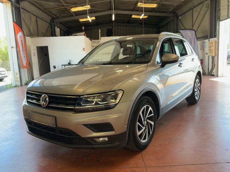 Volkswagen Tiguan 2.0 TDI Comfortline BlueMotion Tech 2017 – снимка 1
