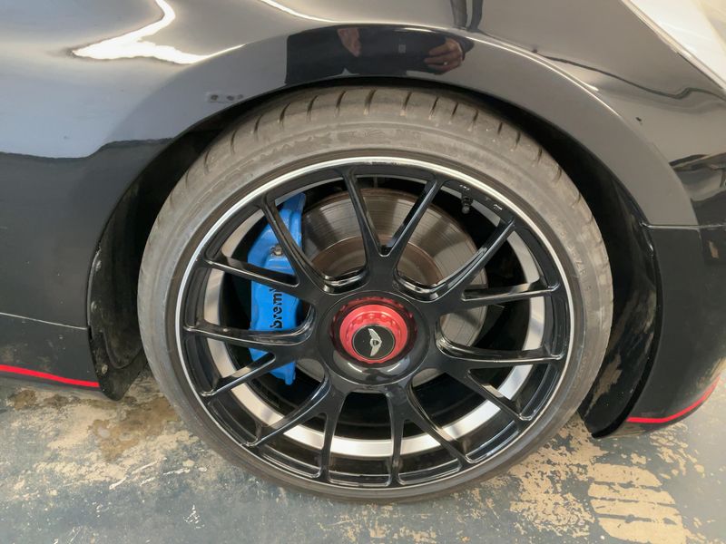 Hyundai Genesis 3.8 Basis 2012 – снимка 11