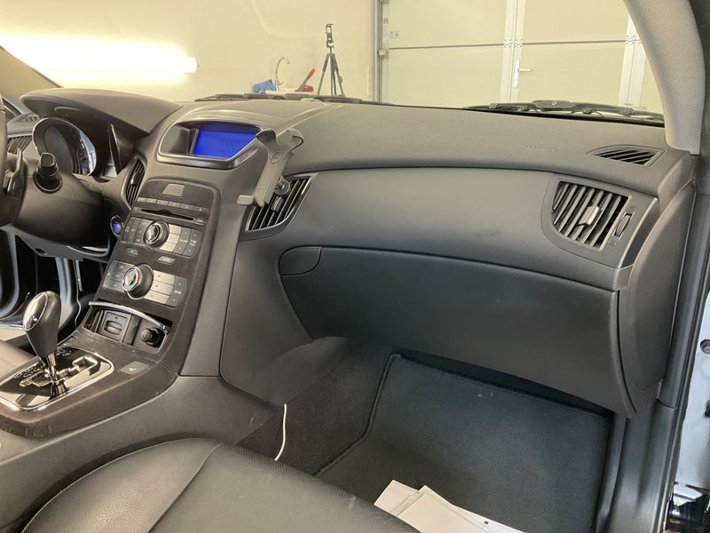 Hyundai Genesis 3.8 Basis 2012 – снимка 44