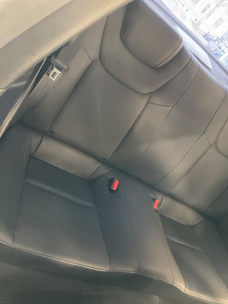 Hyundai Genesis 3.8 Basis 2012 – снимка 35